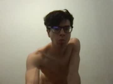 upsetboy live cam from New Zealand