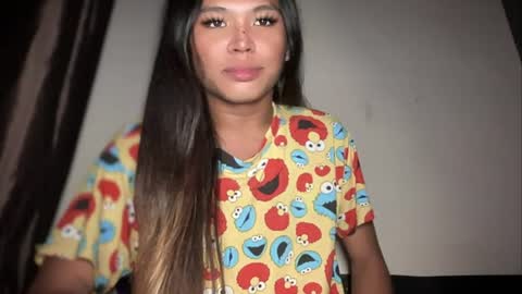 ur_new_obsession — similar cam model