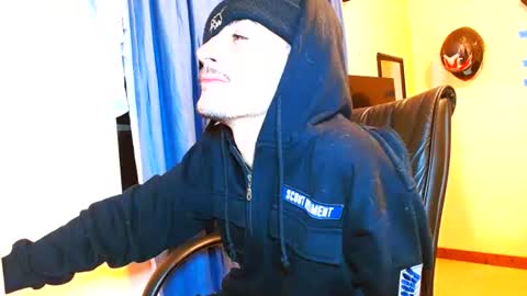 vinsmoke_sanji2020 — similar cam model