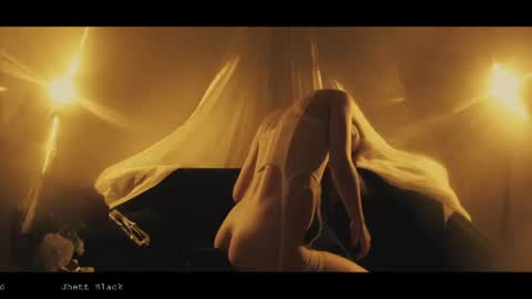 webcora — Erotic cam model