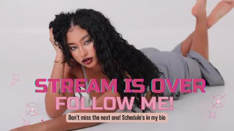 willow_hendrix live cam