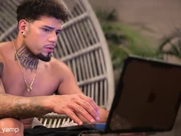 yamp_bigcock live cam from Australia