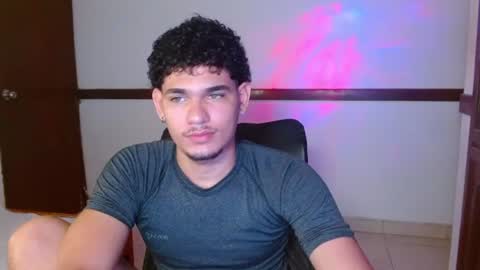 zyrosxk live cam