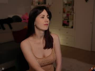 _blackbee_ live cam
