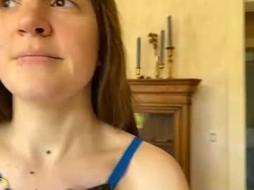 claire_moulin live cam