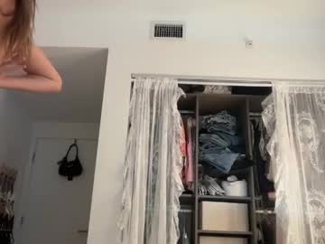 elenahere4u live cam