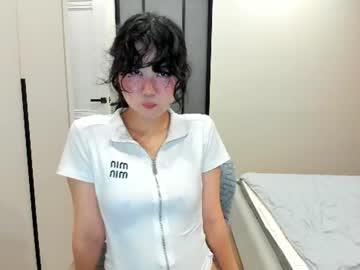 emmilee_ live cam