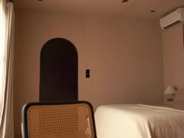 heyhorny_cb live cam