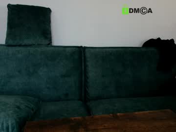 hollyextra live cam
