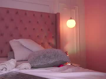 honeyymoonn_ live petite cam girls cam in HD