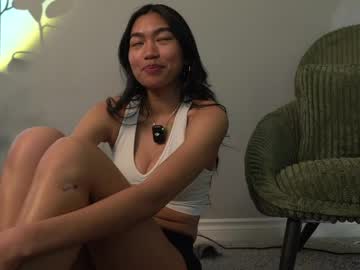 littlemiss_kira live cam