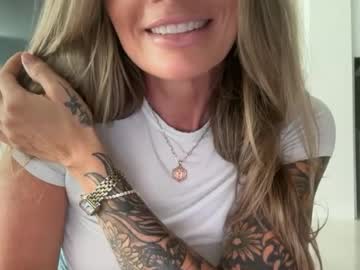 madame_andi live cam