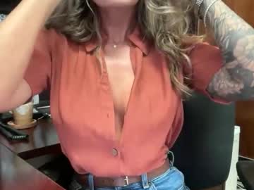 madame_andi live cam