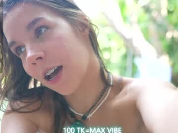 mon1_day live cam