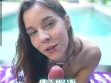 mon1_day live cam