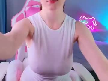 poompoompeach_ live cam