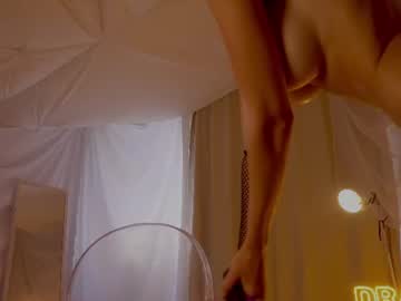sunny_maria live cam