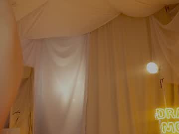 sunny_maria live cam