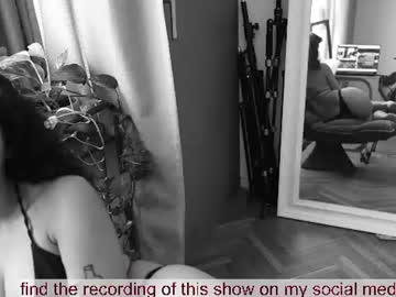 venus_in_jeans live cam