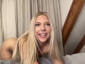 waifusummerr live cam