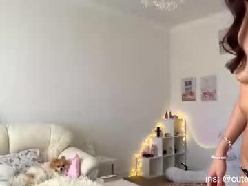 waki_lucky live cam