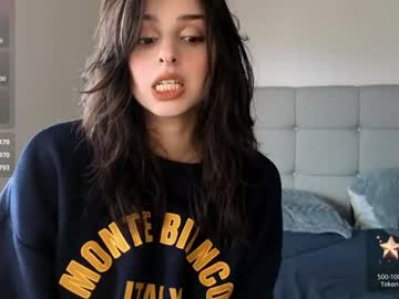 yourfreakygirl live cam
